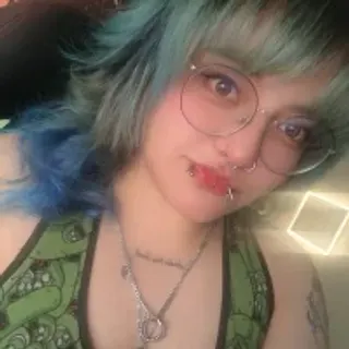 Profile photo of lucky-leah