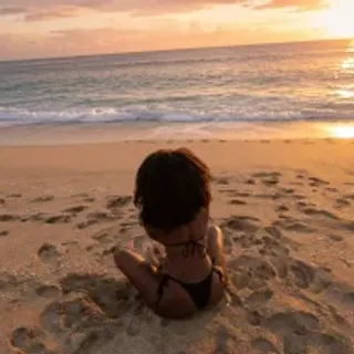 Profile photo of rbaby_