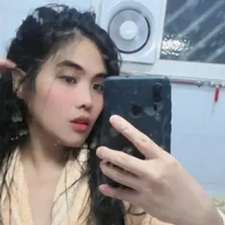 Profile photo of ladyy2hot