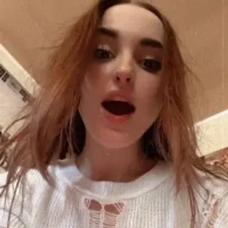Profile photo of juliavangg_19