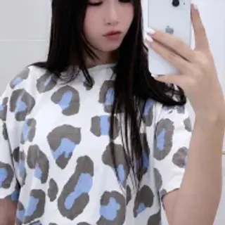 Profile photo of she_angelll