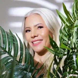 Profile photo of perlaa-sweett