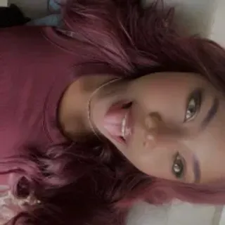 Profile photo of ebony_muse