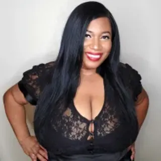 Profile photo of josie4yourpleasure