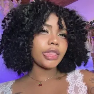 Profile photo of angel_belll