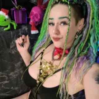 Profile photo of neon_baddie