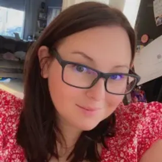 Profile photo of curvy-clare-30