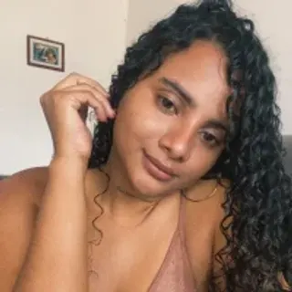 Profile photo of alexa_forbes_