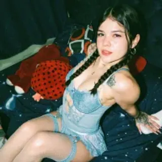 Profile photo of angelina_77