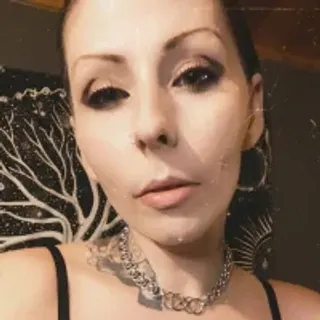 Profile photo of teenydoll