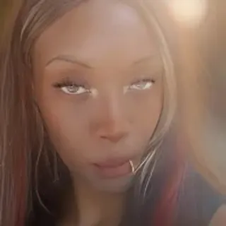 Profile photo of venezuelaluxenoir