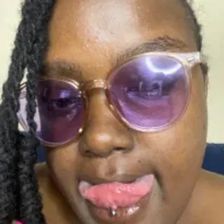 Profile photo of bustyy_bitch