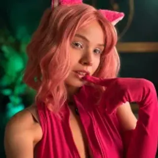 Profile photo of chloewells