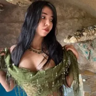 Profile photo of loving_ema_1