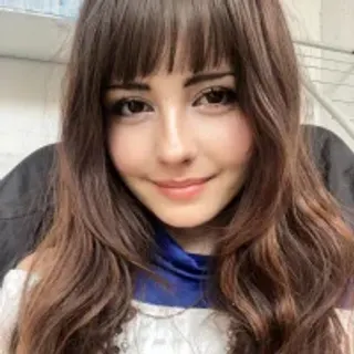 Profile photo of ella_young