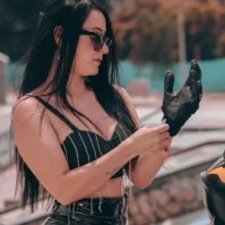 Profile photo of laura_torres18