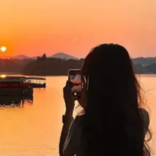 Profile photo of q-xixi