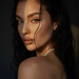 Profile photo of __malika__