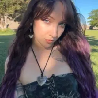 Profile photo of thevixenviolet