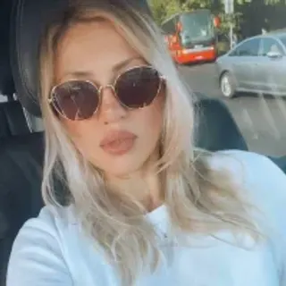 Profile photo of arisha_goddess