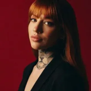 Profile photo of foxy_ink01