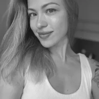 Profile photo of damn_cutie