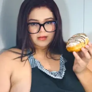 Profile photo of laura_br1