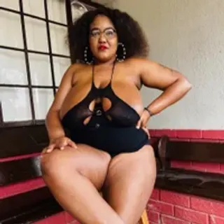 Profile photo of gianttittts