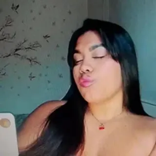 Profile photo of nayara_05