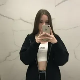 Profile photo of heleinaaa