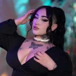 Profile photo of bella--green