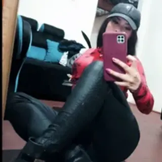 Profile photo of valentina_js