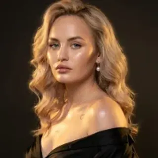 Profile photo of lilumoon__