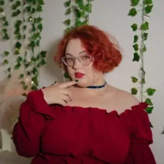 Profile photo of lana_bananass