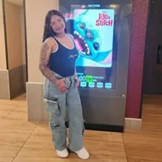 Profile photo of cloe_skinny03
