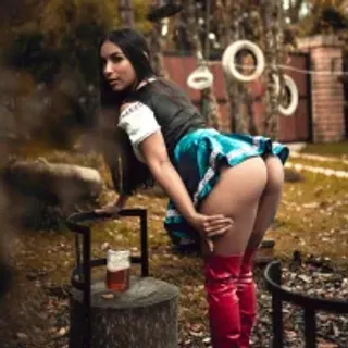 Profile photo of thaliarivera_