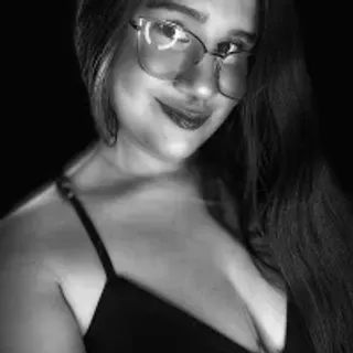 Profile photo of vanessa_hot69_
