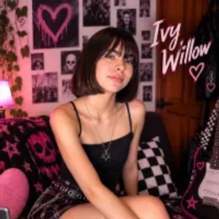 Profile photo of ivywillow