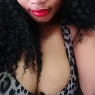 Profile photo of lunadear1