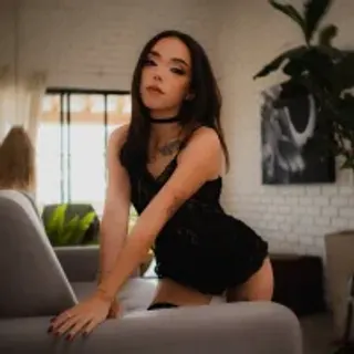 Profile photo of ashleyy_piink
