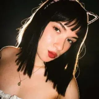 Profile photo of alaskaflowerss1_
