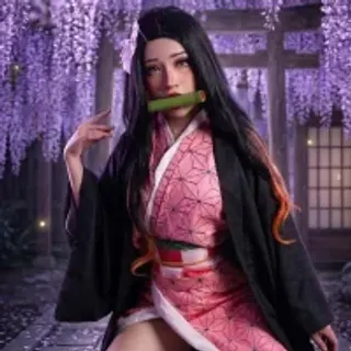 Profile photo of kira--