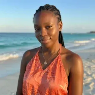 Profile photo of prettyshakira_