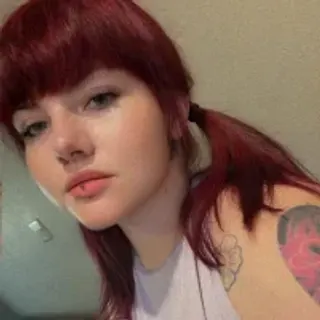 Profile photo of violetxxvixxen
