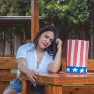 Profile photo of camilaferrer9