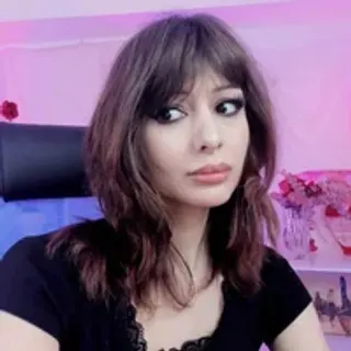 Profile photo of crystallbloom