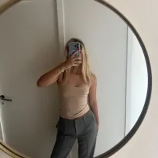 Profile photo of loladelarochelle