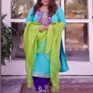 Profile photo of simiii-