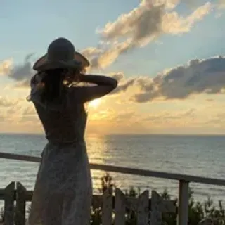 Profile photo of sunflovery