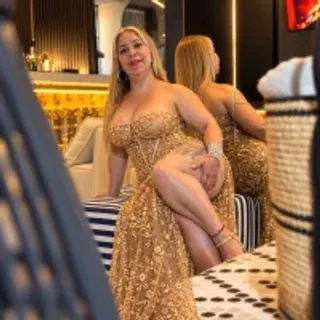 Profile photo of milfhorny_69